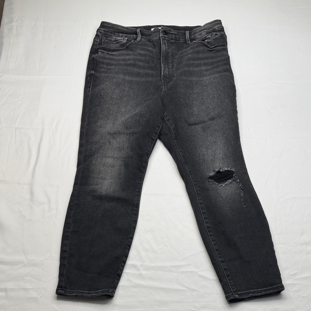Good American Black Distressed Skinny Jeans high rise size 16 stretchy denim